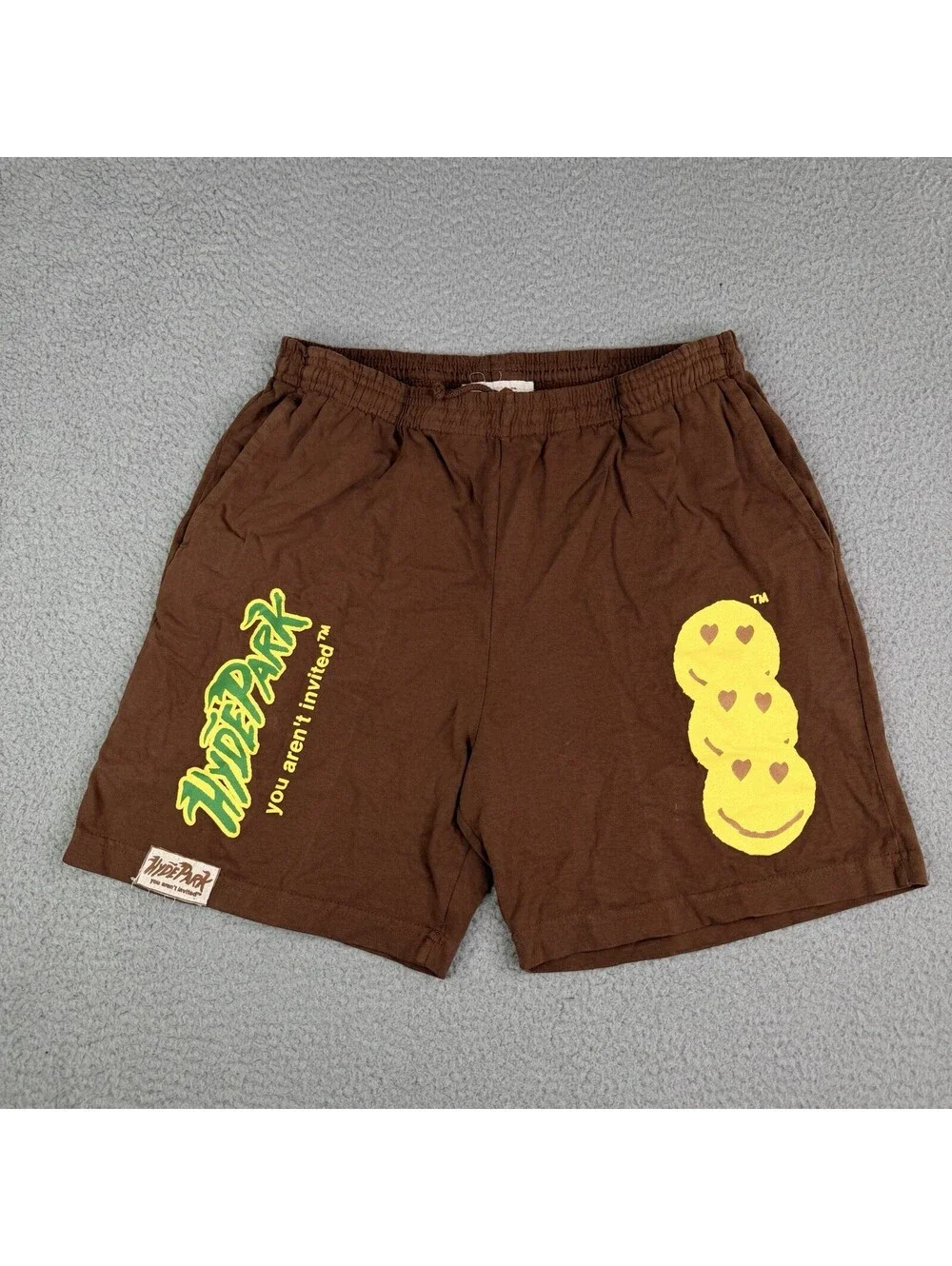 Hyde Park You Aren’t Invited Mens Large 32x6 Brown Jogger Shorts Smiley Face